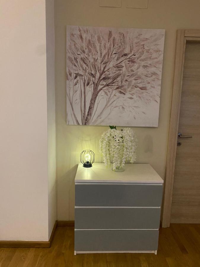 Luxury Center Appartment Novi Ligure Exteriér fotografie